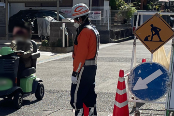 大阪府藤井寺市での交通誘導警備の写真3