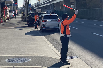 平野区の店舗イベントでの安全誘導の様子(2025.12.06)