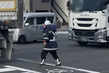 此花区のグランド復旧工事現場での交通誘導警備の様子(2026.01.28)